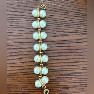 j crew pearl bracelet